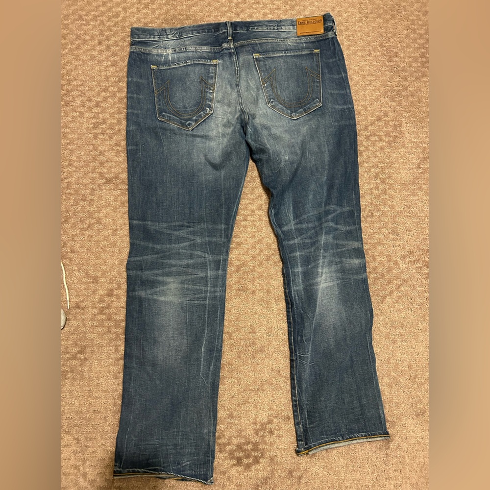 Used True Religion jeans. 42/34